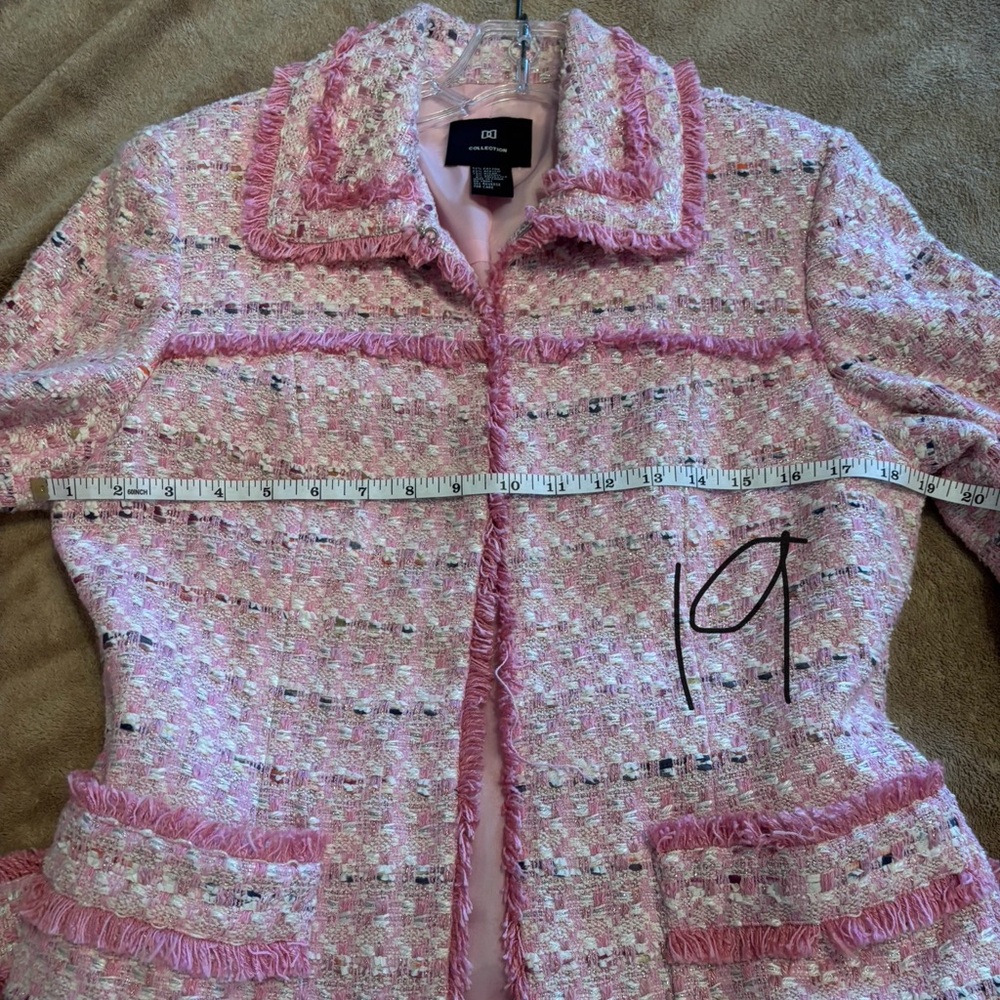 Turn heads in this gorgeous Doncaster Collection pink jacket size 8 - Picture 5 of 9